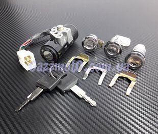 Комплект замків Honda Lead AF-20 / HF-05. 4 контакти, Honda